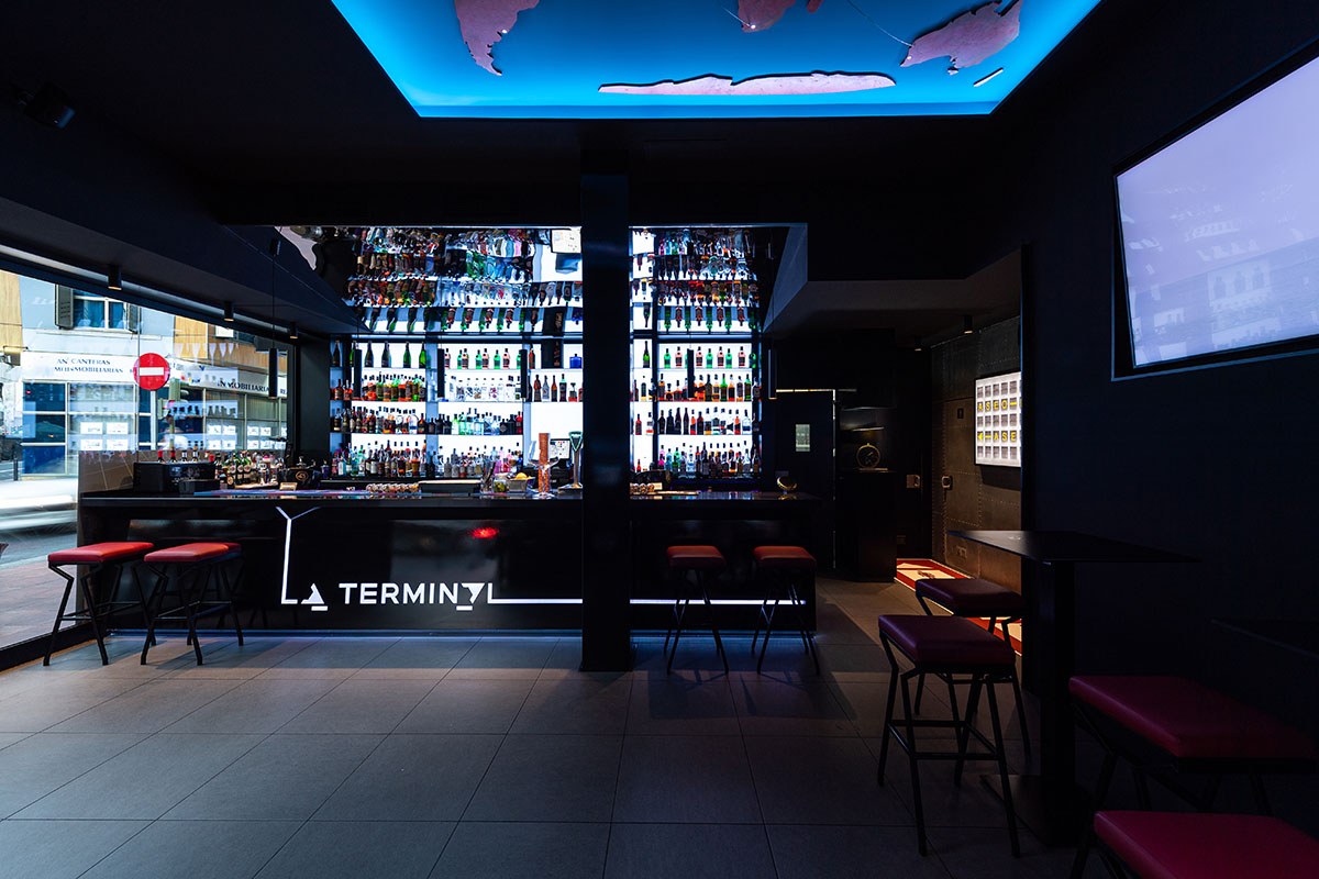 La Terminal Bar